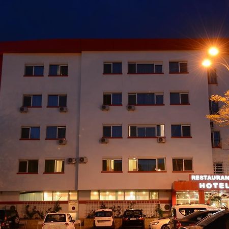 Hotel Select Tulcea Extérieur photo