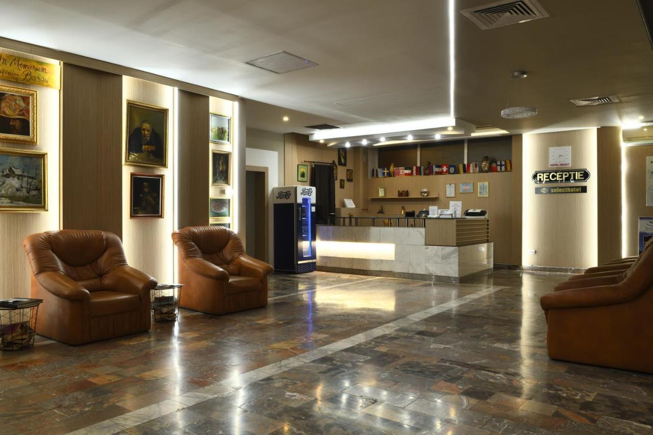 Hotel Select Tulcea Extérieur photo