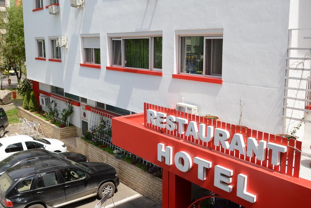 Hotel Select Tulcea Extérieur photo